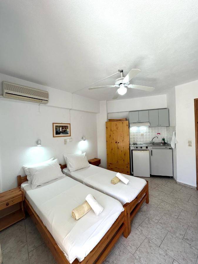 Lissos Rooms Sougia Exterior photo